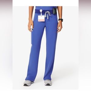 FIGS Kade Cargo Scrub Pants in Denim